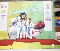 Arapiraquenses conquistam medalhas em campeonato de Taekwondo, em Recife