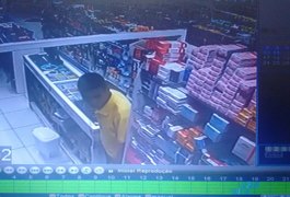 Confira o vídeo do assalto a sargento do 3° BPM em farmácia de Arapiraca