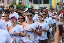 Corrida da Emancipação reúne atletas no Bosque das Arapiracas
