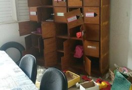 Vândalos invadem e roubam creche no Conjunto Brisa do Lago em Arapiraca