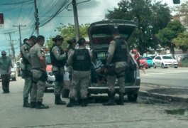 Polícia frustra sequestro, libera vítima e prende dois bandidos, em AL