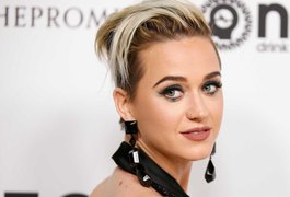 Freira envolvida em processo com Katy Perry morre no tribunal, diz site