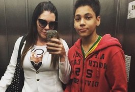 Simony lança primogênito como cantor de funk