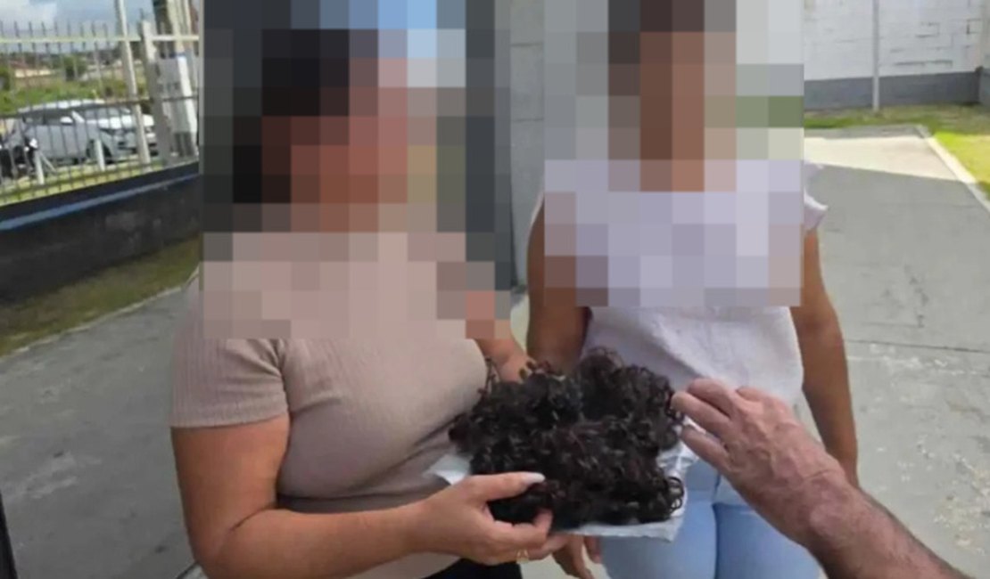 Mulher esfaqueia adolescente de 12 anos e corta cabelo dela à força em União dos Palmares