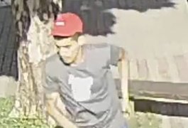 Vídeo mostra homem sendo morto após receber alta de hospital, em Palmeira dos Índios