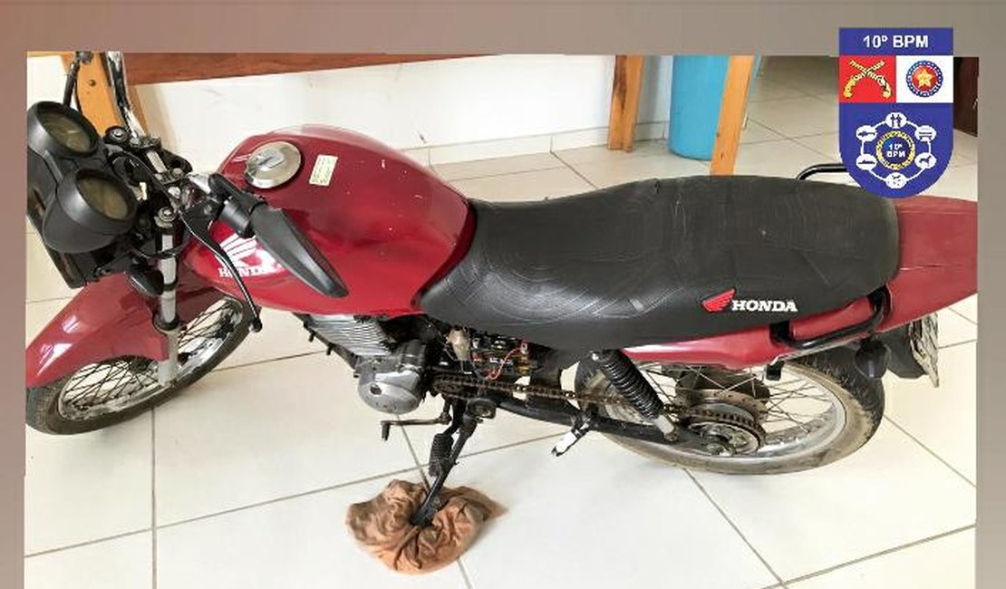 Homem cai de moto e é preso após tentar fugir da polícia, em Igaci