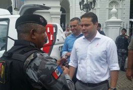 Governador deve chamar reserva técnica da PM até dia 30
