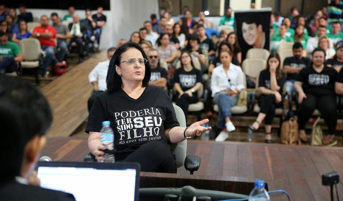 Mãe de Davi Hora pede condenação; réu volta a negar intenção