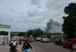 Moradores interditam Rodovia 485 para cobrar melhorias