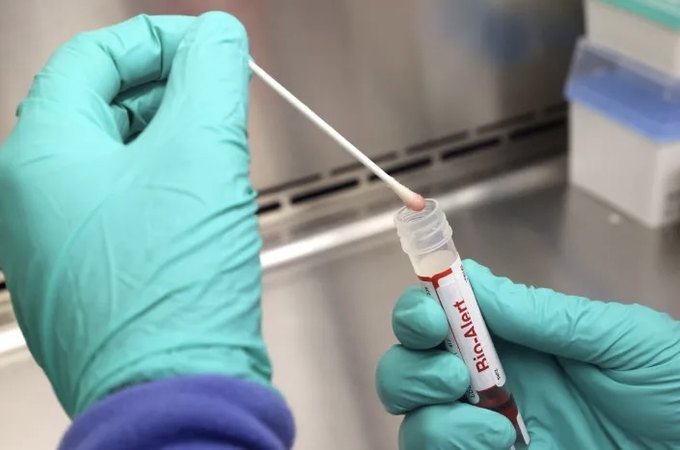 Casos de mpox mais que dobram em 20 dias, com 129 confirmações no Brasil