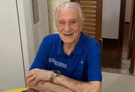 Ator Orlando Drummond é internado com quadro grave de infecção urinária