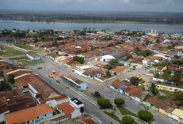 Jovem atira contra a própria cabeça e é socorrido pelo Samu, em Porto Real do Colégio