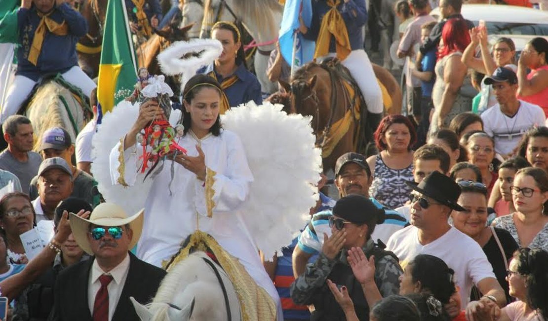 Arapiraca celebra a fé e renova os votos durante Festa da Padroeira