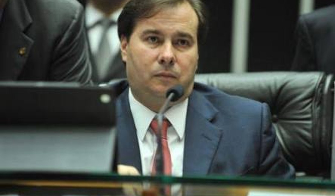 Maia defende reforma da Previdência sem flexibilizar proposta do governo