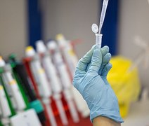 Vacina russa estará disponível a outros países em novembro