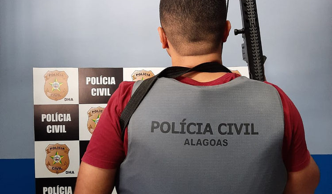 Foragido, pistoleiro ligado a facção criminosa é preso em Arapiraca