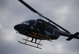 PM utiliza helicóptero para tentar capturar criminosos em Maceió