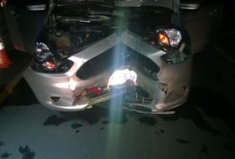 Colisão entre moto e carro deixa vítimas fatais na AL-101 Norte