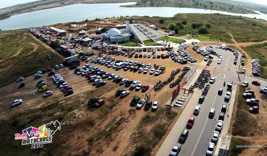 Viva Motocross começa neste sábado (14) no Lago da Perucaba