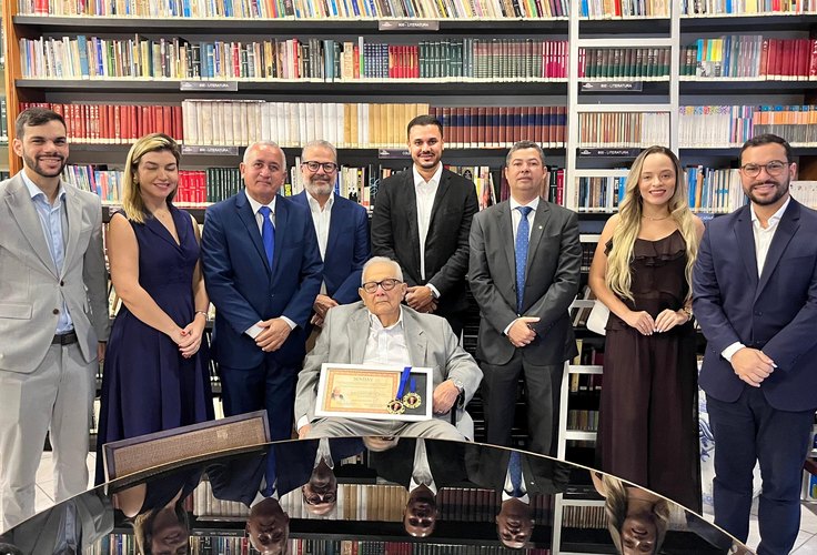 Sindicato dos Advogados de Alagoas homenageia o jurista Marcos Bernardes de Mello pelos 70 anos dedicados à advocacia