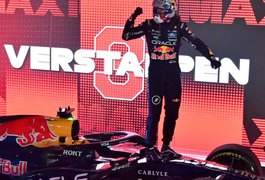 F1: Verstappen vence GP de Singapura e Antonelli fica perto do título