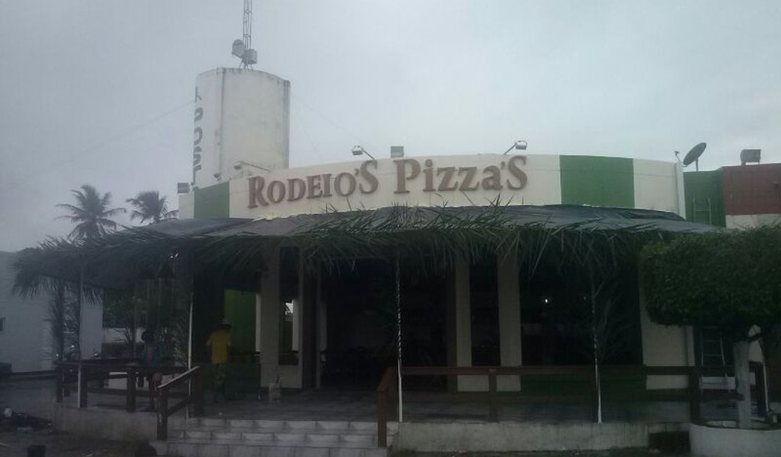 Pizzaria é inaugurada em Arapiraca