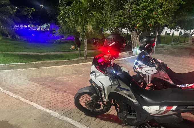 Homem é baleado após ataque a tiros no Bosque das Arapiracas, em Arapiraca