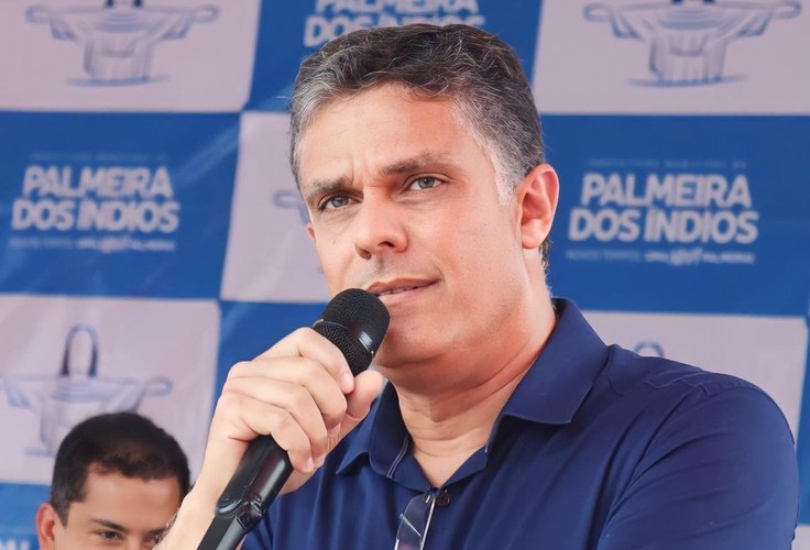 Vereador Cristiano Ramos deixa o comando da Secretaria de Educação de Palmeira dos Índios