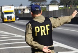 PRF flagra sete pessoas dirigindo embriagadas no último fim de semana