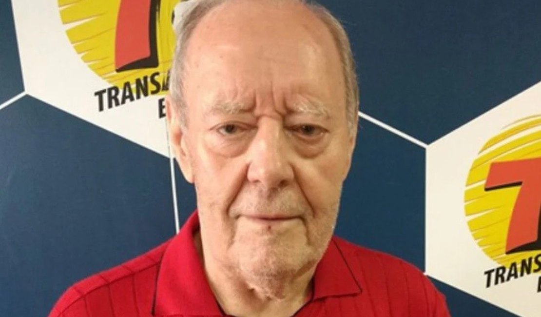 Lenda do rádio, morre aos 86 anos o jornalista esportivo Roberto Carmona