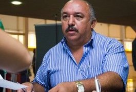Prefeito nega abuso de menor e diz que acusações são perseguição política