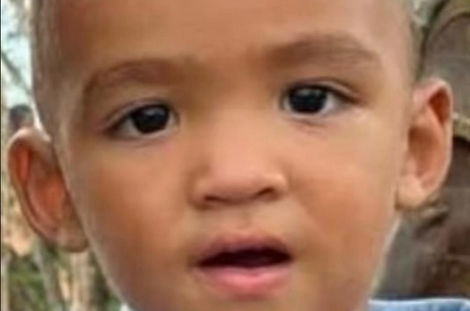 Batida na AL-130 resulta em morte de menino de 3 anos; pai fica ferido