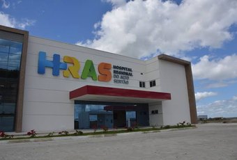 Menino de 13 anos é socorrido às pressas após ser atingido por árvore, no Sertão de Alagoas