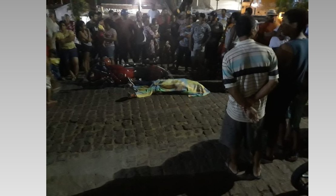 Mototaxista é assassinado a tiros no Centro de Palmeira dos Índios