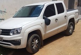 Caminhonete da SSP roubada ontem é localizada pela polícia