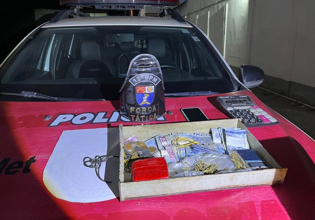 Força Tática do 12º BPM prende dono de ferro velho suspeito de tráfico de drogas, em Maceió