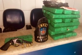 Polícia Militar apreende tabletes de maconha e prende suspeito no Feitosa, em Maceió
