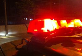Criança de sete anos é sequestrada na porta de escola no bairro do Farol