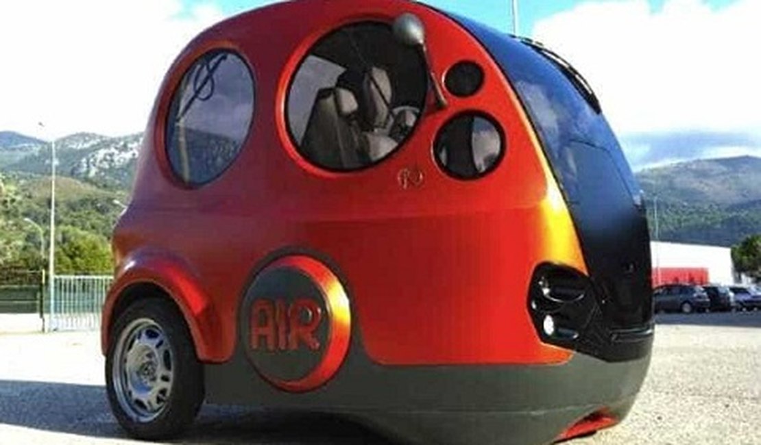 Carro ecológico chega a 80 Km e pode ser reabastecido em tomada elétrica