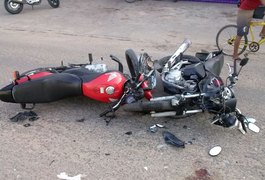 Colisão frontal entre motos deixa três feridos em Arapiraca