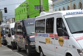 Motoristas da Coopervan bloqueiam rodovias no Sertão de AL