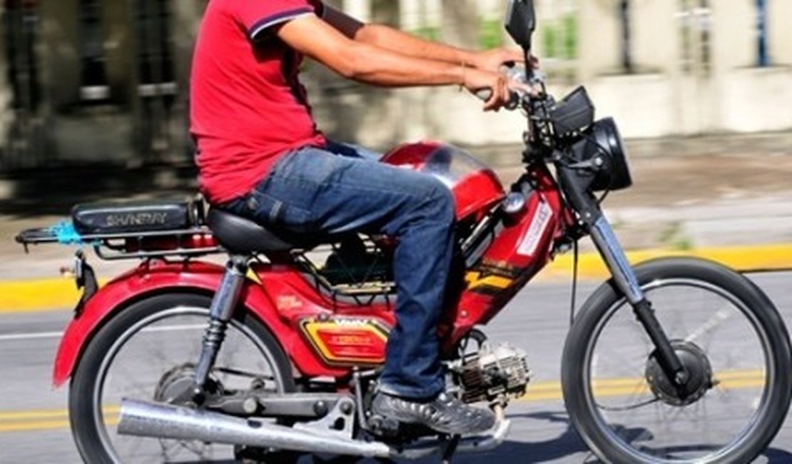 Cinquentinha é furtada na porta de residência no bairro Novo Horizonte