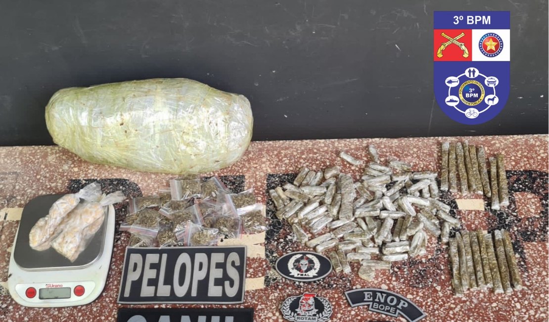 PMAL prende duas pessoas, apreende adolescente e drogas durante abordagem de rotina, em Arapiraca