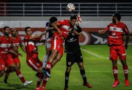 CRB visita a líder Chapecoense tentando se recuperar na Série B