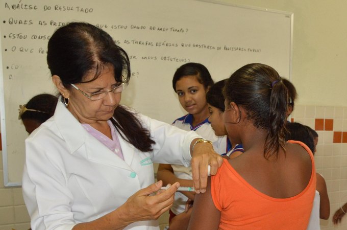 Férias escolares: Sesau destaca importância de atualizar a carteira de vacinação de crianças e adolescentes