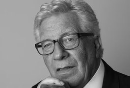 Morre cantor e compositor Peppino di Capri, do sucesso 'Champagne', aos 86 anos