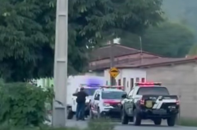 Suspeitos de envolvimento com tráfico de drogas são mortos a tiros em Viçosa