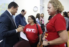 CUT é recebida e debate em Mesa de Negociação do Estado