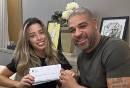 Adriano Imperador vai às redes e esclarece boatos de término do casamento