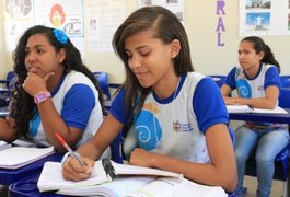 Governador consegue em Brasília ampliação das escolas em tempo integral